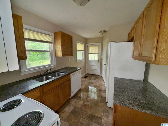 825 MEADOWBROOK DRIVE, Birmingham, AL 35215