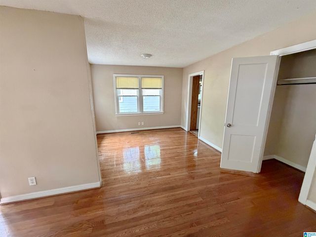 825 MEADOWBROOK DRIVE, Birmingham, AL 35215