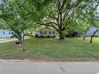 825 MEADOWBROOK DRIVE, Birmingham, AL 35215
