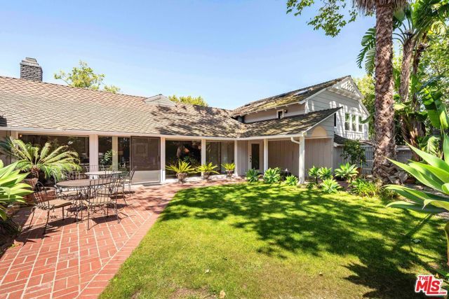 3245 Provon Lane, Los Angeles, CA 90034