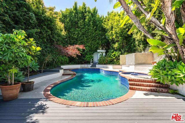 3245 Provon Lane, Los Angeles, CA 90034