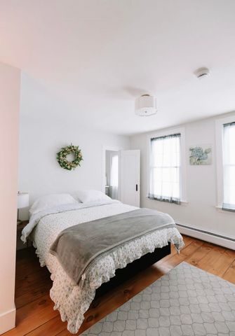 152 Main Street, Grafton, VT 05146