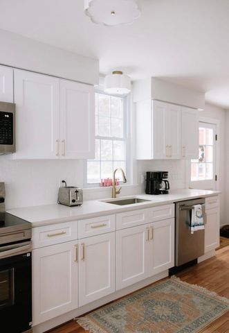 152 Main Street, Grafton, VT 05146