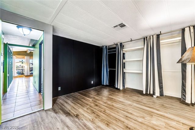 3530 Katmai Drive, Las Vegas, NV 89122