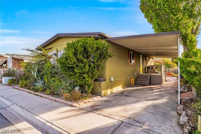 3530 Katmai Drive, Las Vegas, NV 89122