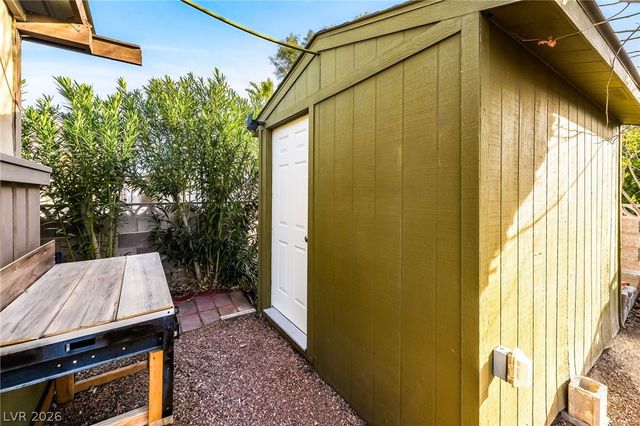 3530 Katmai Drive, Las Vegas, NV 89122