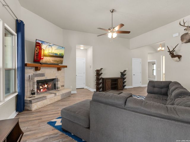 134 County Road 6863, Natalia, TX 78059