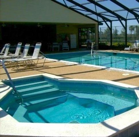 4000 OAKVIEW DRIVE L8, Punta Gorda, FL 33980