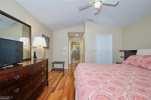 5507 SW 14th PL, Cape Coral, FL 33914