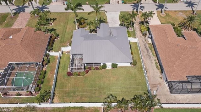 5507 SW 14th PL, Cape Coral, FL 33914