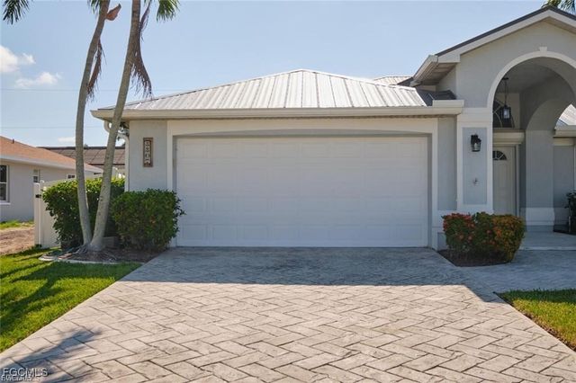 5507 SW 14th PL, Cape Coral, FL 33914