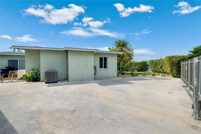 28945 SW 144th Court, Homestead, FL 33033