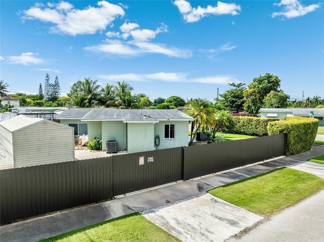 28945 SW 144th Court, Homestead, FL 33033