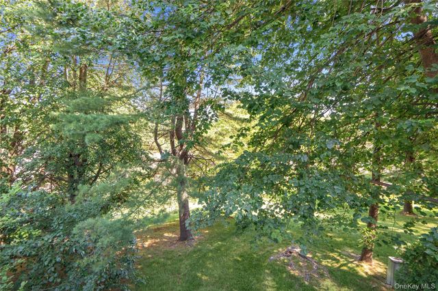 265 Sparrow Drive 265, Manhasset, NY 11030