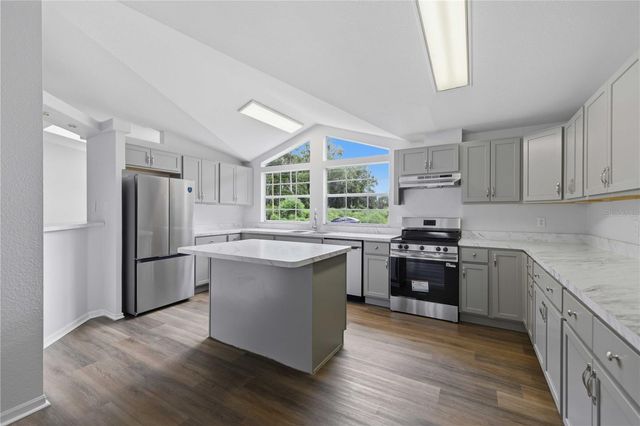 100 SE 81ST STREET, Ocala, FL 34480