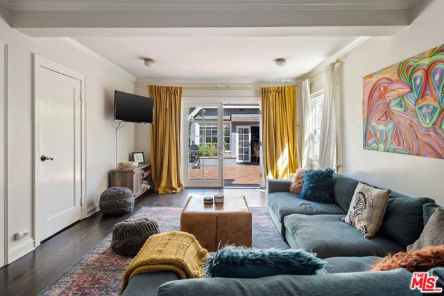 644 N Cherokee Avenue, Los Angeles, CA 90004