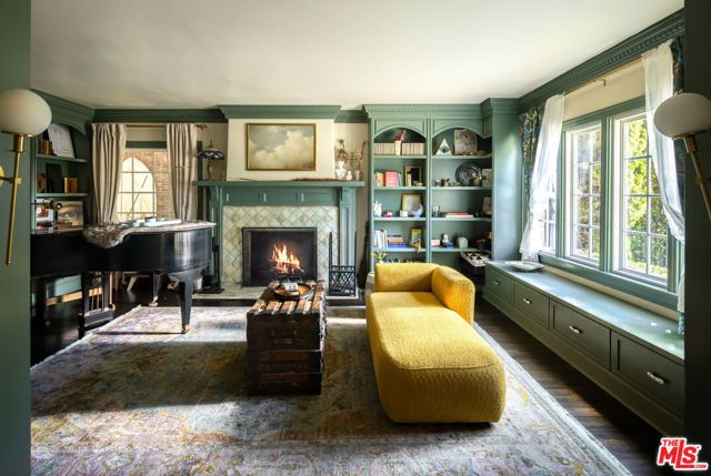 644 N Cherokee Avenue, Los Angeles, CA 90004