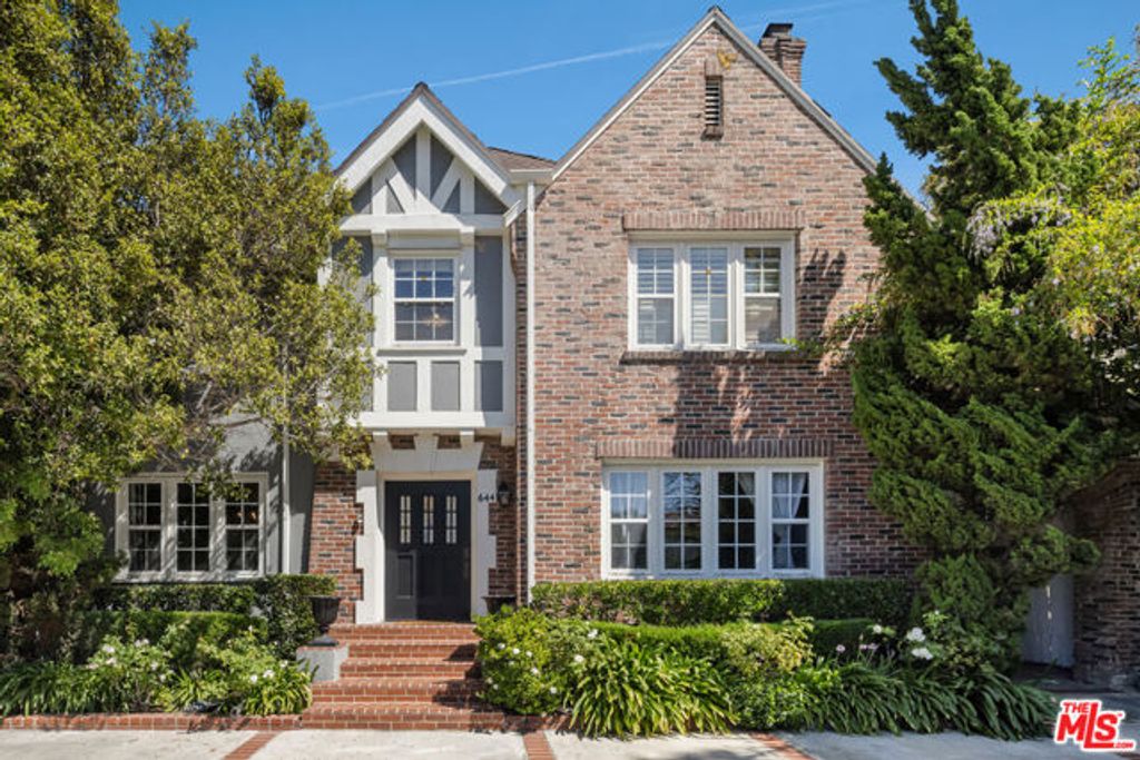 644 N Cherokee Avenue, Los Angeles, CA 90004