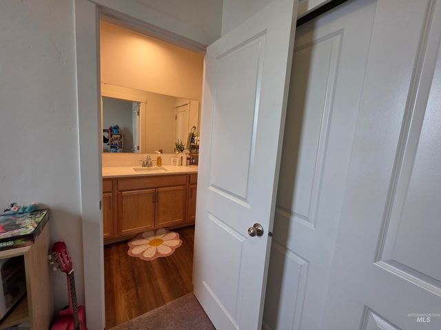 14555 Wing Spread Ct, Caldwell, ID 83607