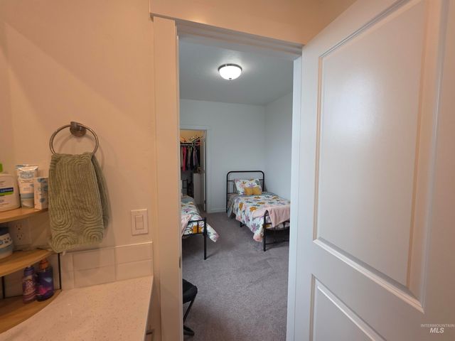 14555 Wing Spread Ct, Caldwell, ID 83607