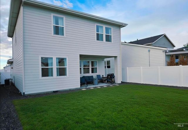 14555 Wing Spread Ct, Caldwell, ID 83607