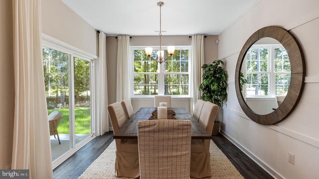 257 HUNTINGTON DR, Egg Harbor Township, NJ 08234