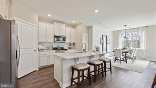 257 HUNTINGTON DR, Egg Harbor Township, NJ 08234