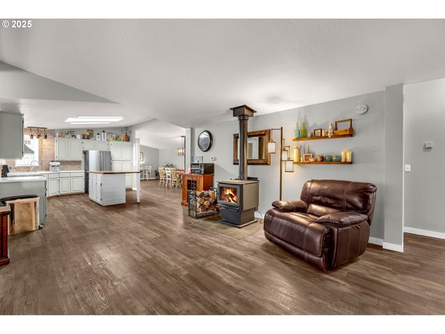 111 MATHANY Rd, Carson, WA 98610