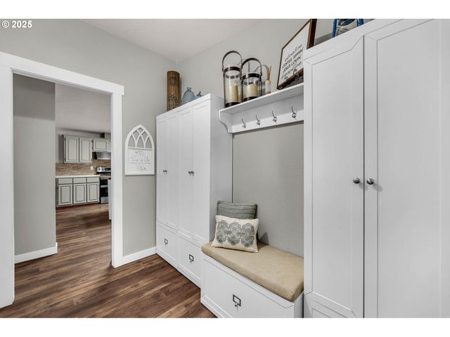 111 MATHANY Rd, Carson, WA 98610