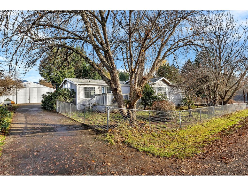 111 MATHANY Rd, Carson, WA 98610