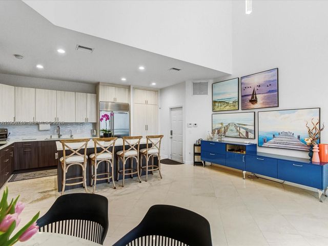 3960 194th Trl, Sunny Isles Beach, FL 33160