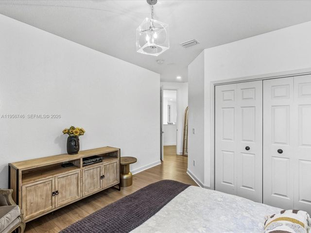 3960 194th Trl, Sunny Isles Beach, FL 33160