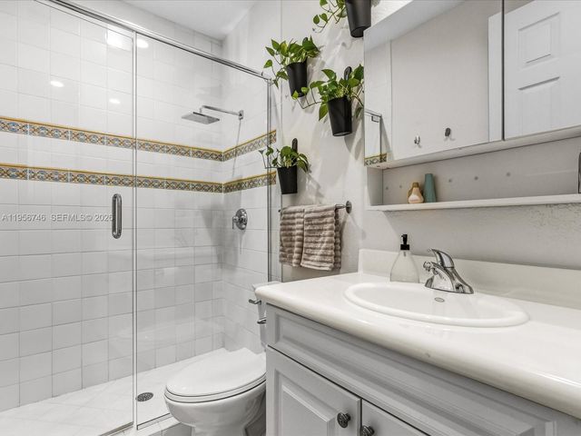 3960 194th Trl, Sunny Isles Beach, FL 33160