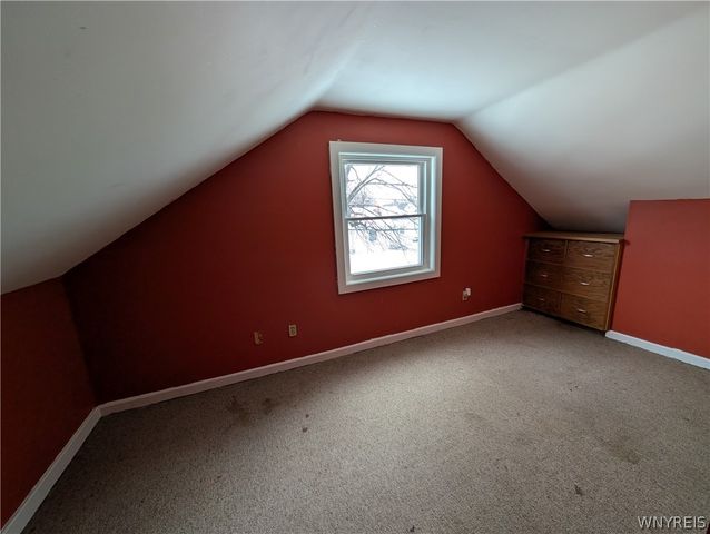 98 East End Avenue, Buffalo, NY 14225