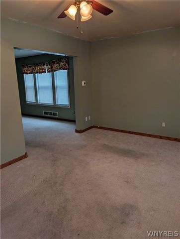 98 East End Avenue, Buffalo, NY 14225