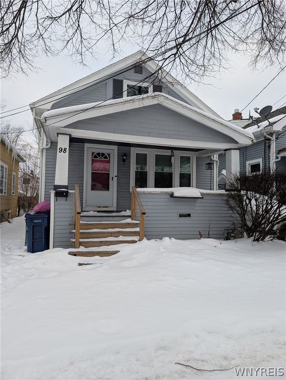 98 East End Avenue, Buffalo, NY 14225