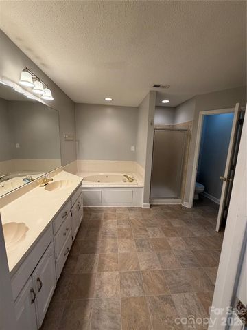 1611 Plantation Trail, Gastonia, NC 28056