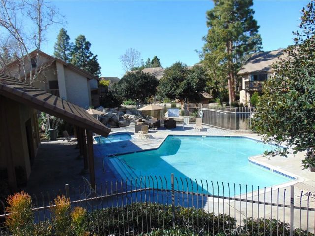 182 Tangelo, Irvine, CA 92618