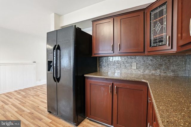 112 N WHITEHALL RD, Norristown, PA 19403