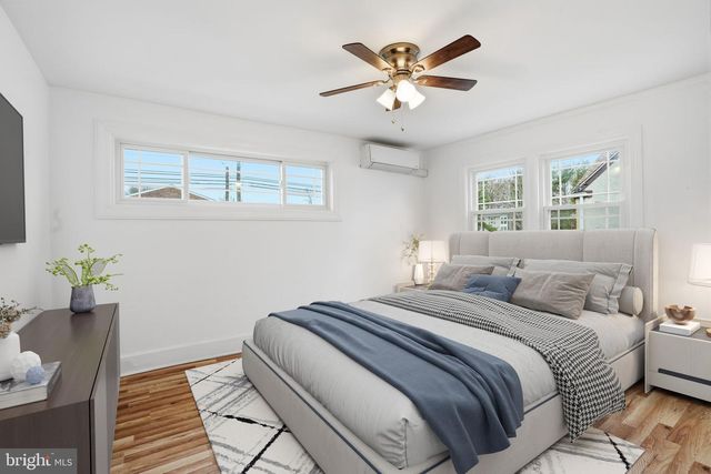 112 N WHITEHALL RD, Norristown, PA 19403