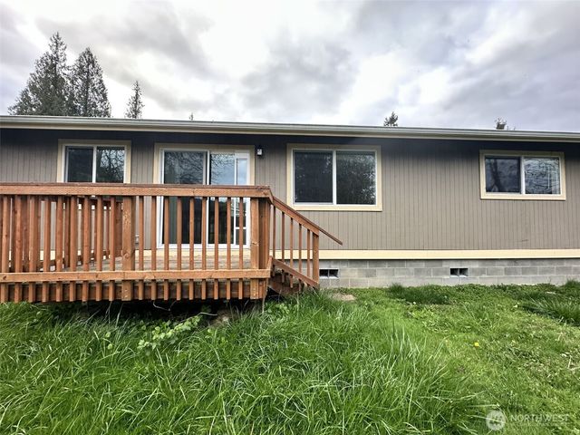 18538 Dynamite Dr SE, Yelm, WA 98597