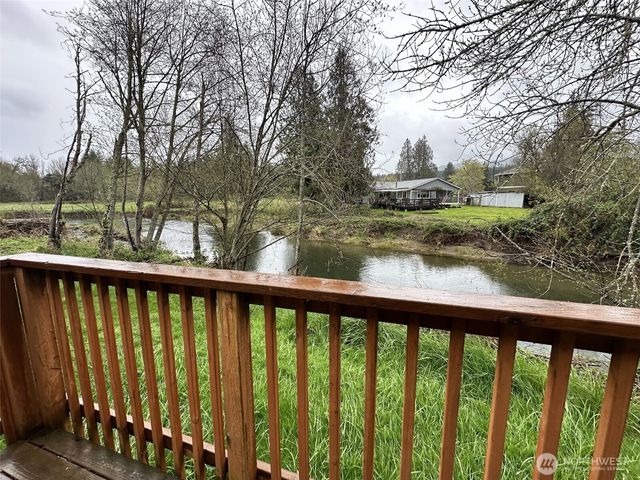 18538 Dynamite Dr SE, Yelm, WA 98597