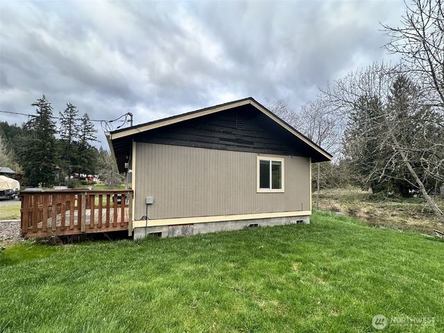 18538 Dynamite Dr SE, Yelm, WA 98597