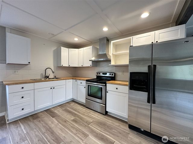 18538 Dynamite Dr SE, Yelm, WA 98597