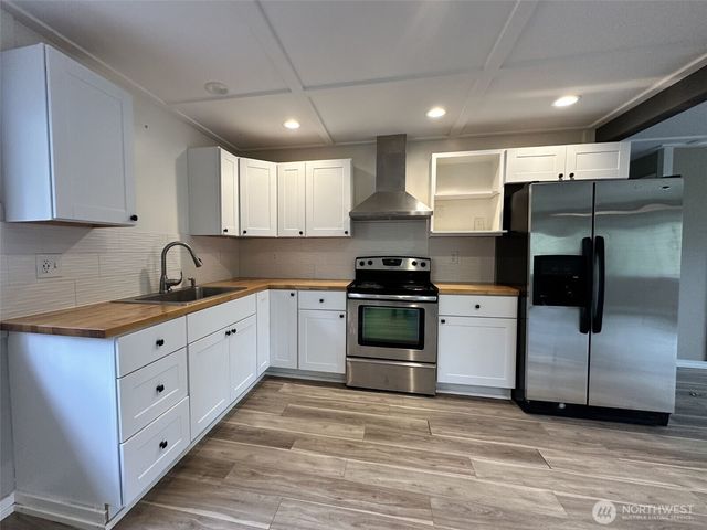 18538 Dynamite Dr SE, Yelm, WA 98597