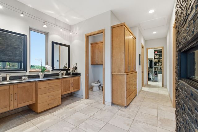 1167 Meadow Hill Road, Fort Worth, TX 76108