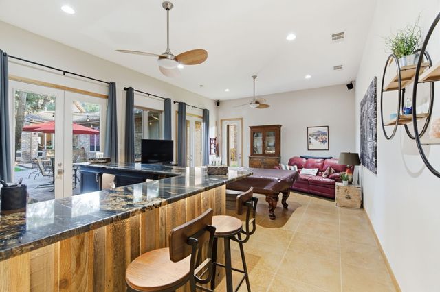 1167 Meadow Hill Road, Fort Worth, TX 76108
