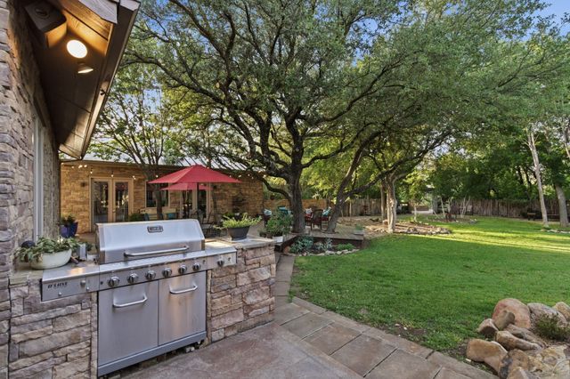1167 Meadow Hill Road, Fort Worth, TX 76108
