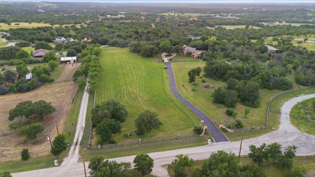 1167 Meadow Hill Road, Fort Worth, TX 76108