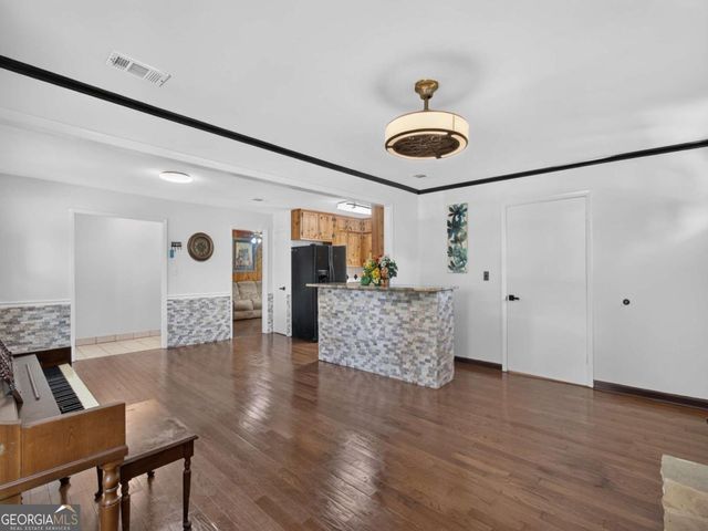 797 E Morningside Drive, Lawrenceville, GA 30043